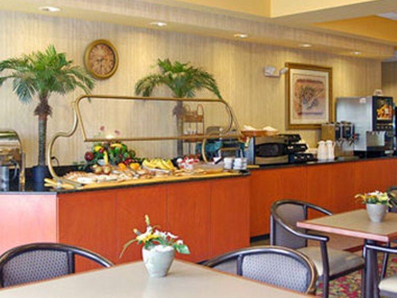 מלון Wingate By Wyndham - Orlando International Airport מסעדה תמונה